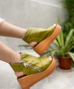 Peep-toe Side Zipper Wedge Boots Platform Sandals | EN BLOOM New In Shoes