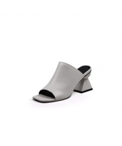 Jady Rose NEW ARRIVALS JadyRose | Triangular-Heel Leather Mule - Grey