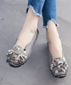 XR Perforated Flower Deco Head Leather Flats Loafers - Rumour Has It Shop Loafer