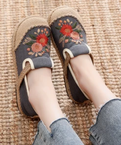 TC New In Shoes Cactus Rose | Double Kiss Floral Embroidered Linen Espadrilles - Grey