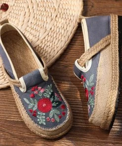 TC New In Shoes Blossom Embroidered Linen Round Toe Espadrilles Sneakers - Cactus Rose