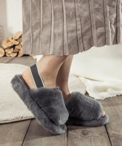 XH New In Shoes SMAIBULUN UGG™ | Fluffy Soft Wool Snug Slipper Sandals - Grey 12 XH New In Shoes SMAIBULUN UGG™ | Fluffy Soft Wool Snug Slipper Sandals - Grey
