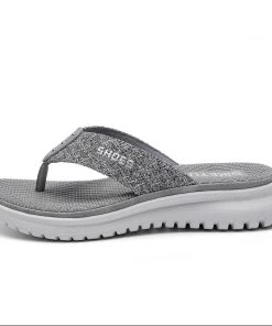 Brinkley Reef T-Strap Flip Flops - SIKETU