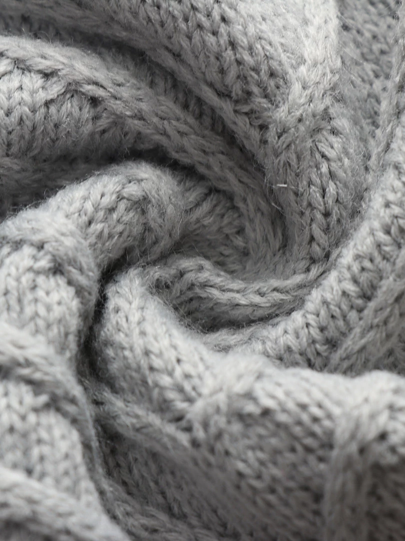 MY Smaibulun | Grey Shoulder Cut-Out Knit Sweater 7 MY Smaibulun | Grey Shoulder Cut-Out Knit Sweater