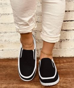 HT NEW ARRIVALS En Bloom | Black Canvas Upper Loafer