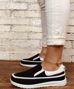 HT NEW ARRIVALS En Bloom | Black Canvas Upper Loafer