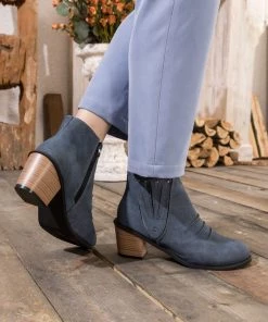 HYHE EN BLOOM | Navy Ruched Low Ankle Boots 17 HYHE EN BLOOM | Navy Ruched Low Ankle Boots