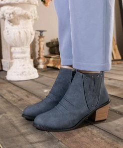 HYHE EN BLOOM | Navy Ruched Low Ankle Boots 16 HYHE EN BLOOM | Navy Ruched Low Ankle Boots