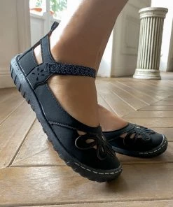 AL Meadow Strap Adjustable Mary Jane Flat Shoes | EN BLOOM