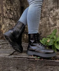 YL New In Shoes En Bloom | Classic Martin Boot - Black