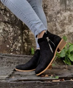 YL En Bloom | Black Side Zipper Low Ankle Boot Boots