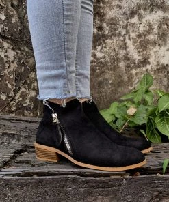 YL En Bloom | Black Side Zipper Low Ankle Boot Boots