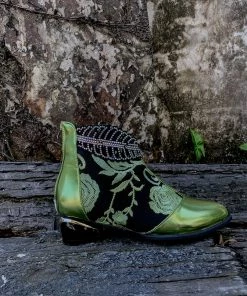 YL En Bloom | Rhinestone Ankle Floral-Embroidered Boot - Green 13 YL En Bloom | Rhinestone Ankle Floral-Embroidered Boot - Green