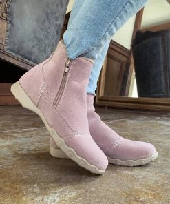 YL En Bloom | Baby Pink Plush-Lined Low Ankle Boot
