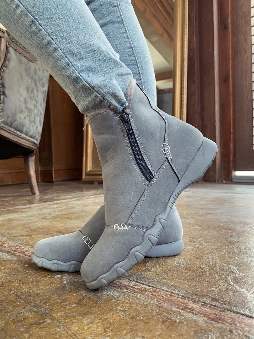 YL En Bloom | Grey Plush-Lined Low Ankle Boot New In Shoes 4 YL En Bloom | Grey Plush-Lined Low Ankle Boot New In Shoes