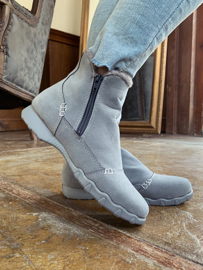 YL En Bloom | Grey Plush-Lined Low Ankle Boot New In Shoes 3 YL En Bloom | Grey Plush-Lined Low Ankle Boot New In Shoes