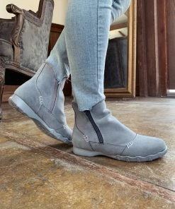 YL En Bloom | Grey Plush-Lined Low Ankle Boot New In Shoes 14 YL En Bloom | Grey Plush-Lined Low Ankle Boot New In Shoes