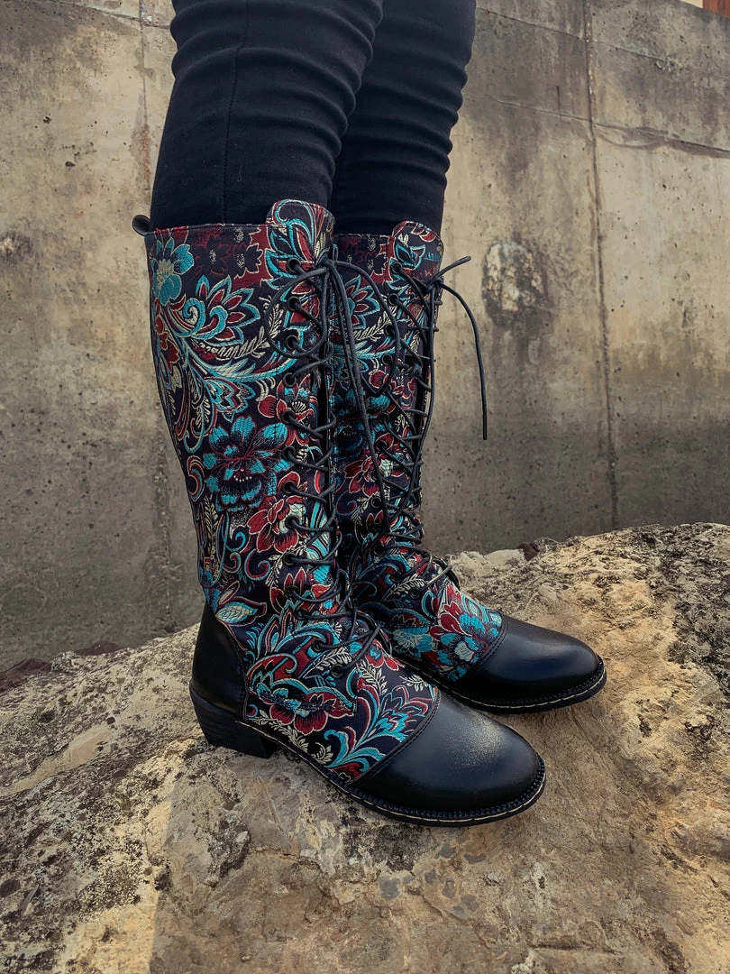 YL En Bloom | Black Floral Embroidered Laced Up Knee Heel Boots New In Shoes 4 YL En Bloom | Black Floral Embroidered Laced Up Knee Heel Boots New In Shoes