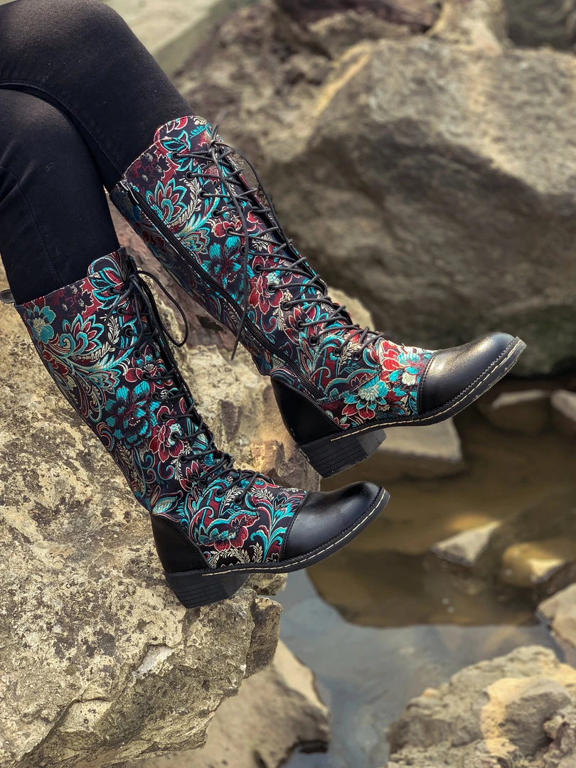 YL En Bloom | Black Floral Embroidered Laced Up Knee Heel Boots New In Shoes 5 YL En Bloom | Black Floral Embroidered Laced Up Knee Heel Boots New In Shoes