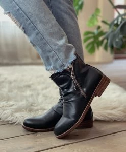 YL New In Shoes En Bloom | Black Side Zip Ruched Ankle Boot
