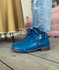 YL En Bloom | Blue Side Zip Ruched Ankle Boot