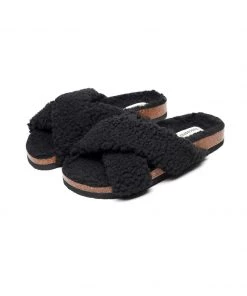 GLF Maibulun | Criss-Cross Fleece Slipper - Black