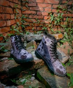 YL En Bloom | Grey Skull Rose Ankle Flat Combat Boots New In Shoes