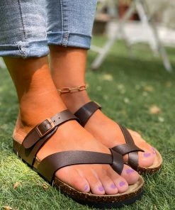 Signature Crisscross Straps Sandals - MAIBULUN New In Shoes