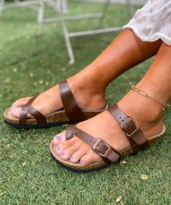 New In Shoes Crisscross Double-Buckle Sandals - Maibulun