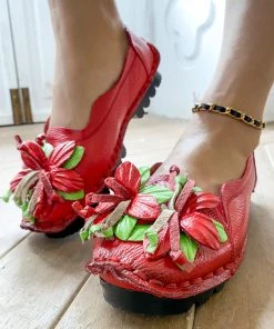 XR Perforated Flower Deco Head Leather Flats Loafers - Rumour Has It Shop Loafer