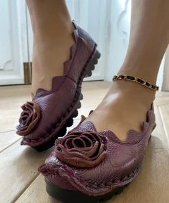 XR Rose Bow Head-Accent Loafers - Rumour Has It Shop Loafer