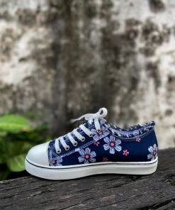HYHE EN BLOOM | Daisy Print Canvas Sneaker - Navy