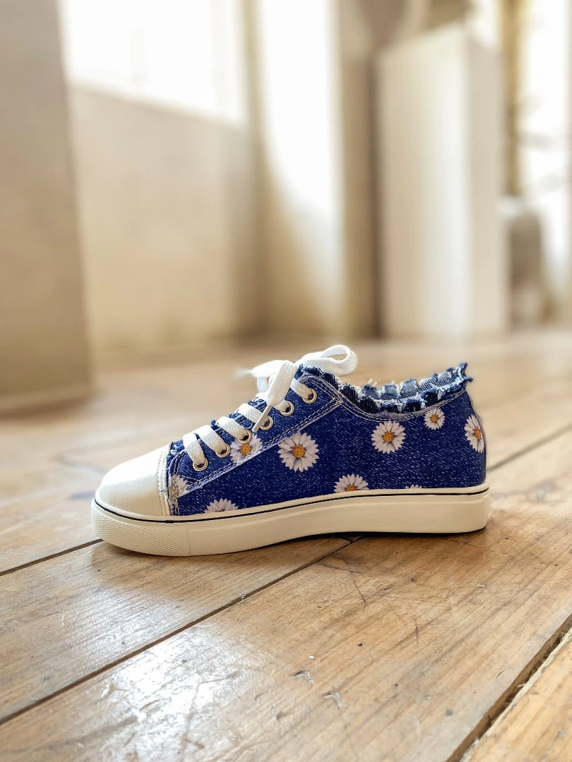 HYHE EN BLOOM | Sunflower Printed Ripped Trim Sneaker - Denim Blue 3 HYHE EN BLOOM | Sunflower Printed Ripped Trim Sneaker - Denim Blue