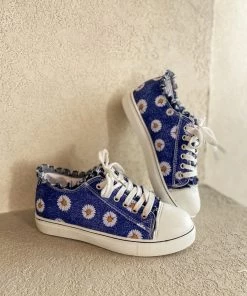 HYHE EN BLOOM | Sunflower Printed Ripped Trim Sneaker - Denim Blue 11 HYHE EN BLOOM | Sunflower Printed Ripped Trim Sneaker - Denim Blue