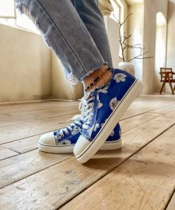 HYHE EN BLOOM | Lily Print Ripped Trim Sneaker - Blue