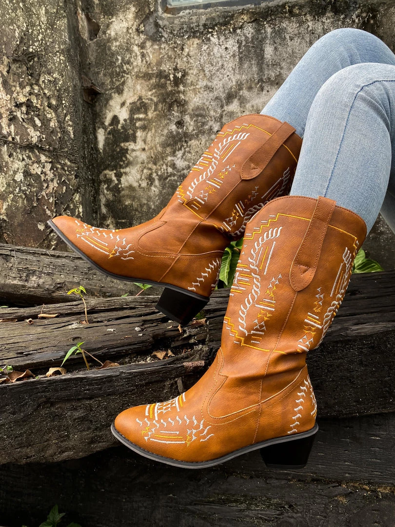 YL En Bloom | Geometric Embroidered Knee Cowboy Boots - Tan 7 YL En Bloom | Geometric Embroidered Knee Cowboy Boots - Tan