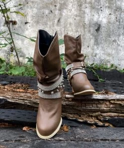 YL En Bloom | Rivet Strap-Wrapped Moto Boots - Brown New In Shoes 19 YL En Bloom | Rivet Strap-Wrapped Moto Boots - Brown New In Shoes