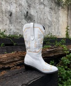 YL En Bloom | Geometric Embroidered Knee Cowboy Boots - White