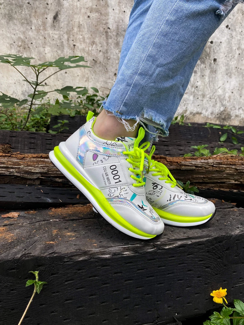 YL New In Shoes En Bloom | Neon Color Font Print Sneaker - Green 9 YL New In Shoes En Bloom | Neon Color Font Print Sneaker - Green