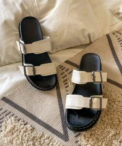 YL White Double-Strap Buckled Platform Sandals | En Bloom