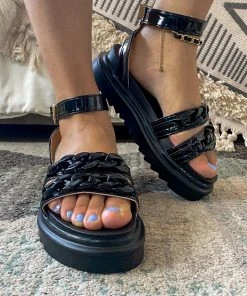 YL New In Shoes Black Chain Buckle Strap Flat Platform Sandals | En Bloom