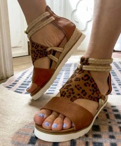 YL Braided-Straw Strap Gladiator Sandals | En Bloom New In Shoes