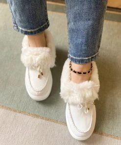 HYHE New In Shoes En Bloom | White Faux-Fur Anklet Yana Moccasin