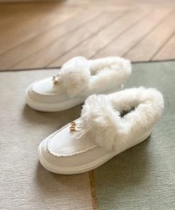 HYHE New In Shoes En Bloom | White Faux-Fur Anklet Yana Moccasin