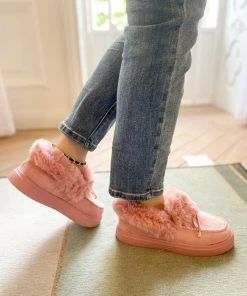 HYHE New In Shoes En Bloom | Pink Faux-Fur Anklet Yana Moccasin