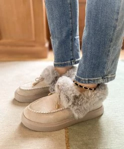 HYHE En Bloom | Grey Faux-Fur Anklet Yana Moccasin
