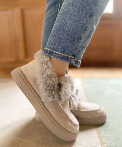 HYHE En Bloom | Grey Faux-Fur Anklet Yana Moccasin