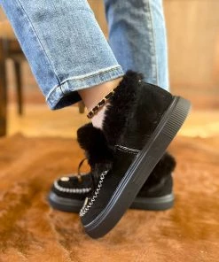 HYHE En Bloom | Black Faux-Fur Anklet Yana Moccasin New In Shoes