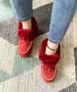 HYHE New In Shoes En Bloom | Red Faux-Fur Anklet Yana Moccasin