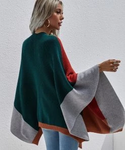 MY New In Clothing Smaibulun | Color Block Knit Ruana - Duck Green